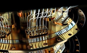 How Spectator Qubits Can Reduce Noise in Quantum Computers