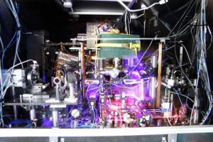 Researchers Unveil Experimental Strontium Atomic Clock with Extraordinary Precision and Stability