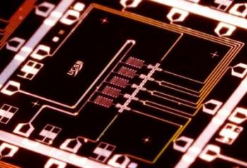 New Level of Reliability in Five-Qubit Array Advances Progress towards Quantum Computers