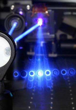 Researchers Entangle Three Particles of Light in High-Dimensional Quantum Property