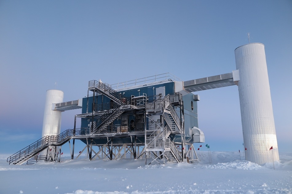 World's Most Sensitive Neutrino Telescope Helps Demystify Powerful Radio Pulses from Deep Space