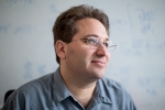 MIT Professor Explains Google’s New Quantum-Computing Paper