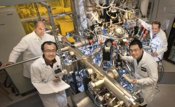 Physicists Solve Enigma of High-Temperature Superconductivity in Copper-Oxide Compounds