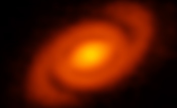 ALMA Discovers Stunning Spiral-Shape Pinwheel of Dust Around Young Star Elias 2-27