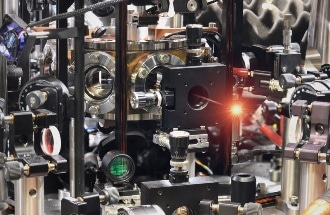 Novel Photon Distillation Method for Increasing Purity of Single-Photon Light