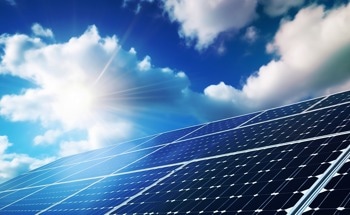 Enhancing Photovoltaic System Efficiency with the IQPSO Algorithm
