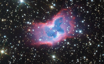 ESO’s VLT Captures Stunning Butterfly-Shaped Images of NGC 2899 Nebula